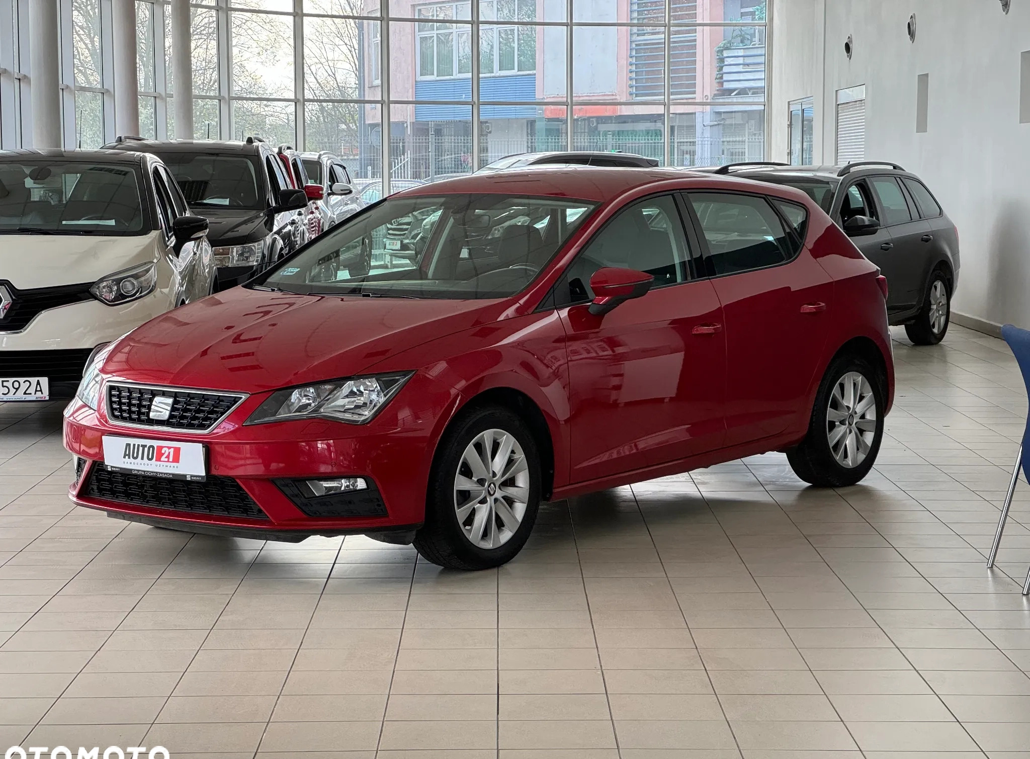 Seat Leon cena 56900 przebieg: 149000, rok produkcji 2019 z Kudowa-Zdrój małe 379